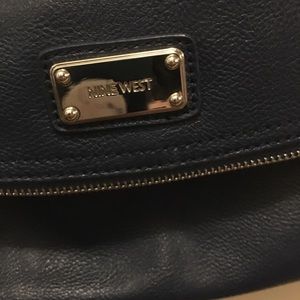 Cross should bag /  purse
